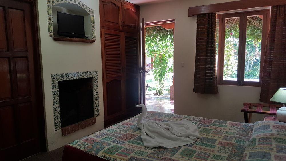 San Jorge By Porta 3* Antigua